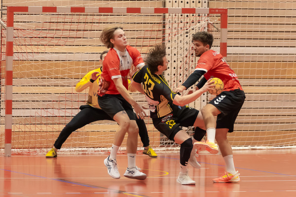 DY4A1048 Verbessert RR