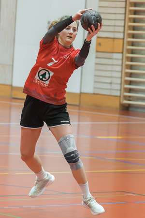 DY4A1042 Verbessert RR