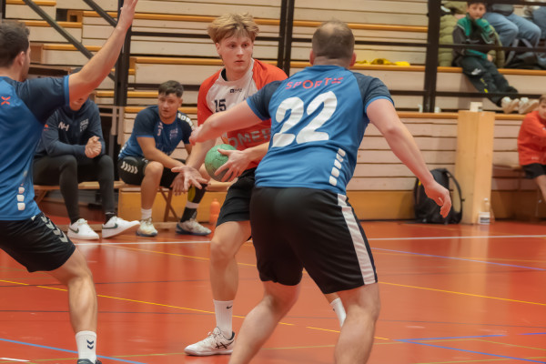 DY4A1035 Verbessert RR