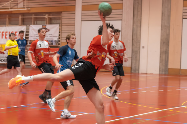 DY4A1304 Verbessert RR