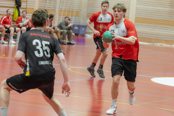 DY4A1427 Verbessert RR