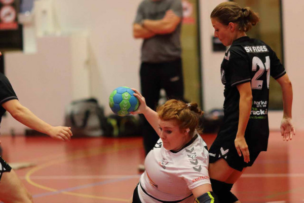 Frauen 1 I 113
