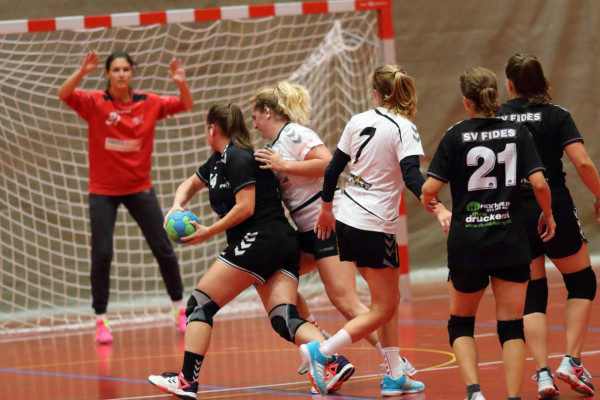 Frauen 1 I 222