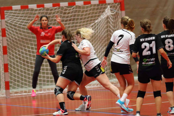 Frauen 1 I 223